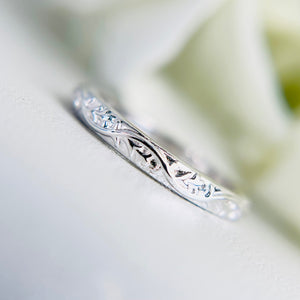 Vintage inspired Auralia sculpted vine patterned band in 14k white gold