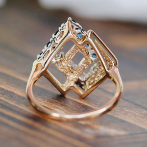 Vintage Sapphire and diamond kite ring in 14k yellow gold