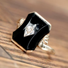 Load image into Gallery viewer, Onyx and diamond vintage ring in yellow gold