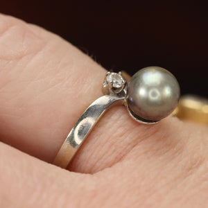 Pearl and diamond chevron ring in 14k white gold