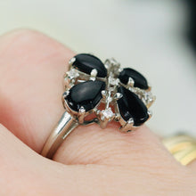 Load image into Gallery viewer, Vintage onyx clover cluster style ring in white gold
