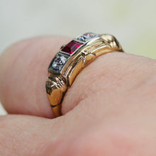 Load image into Gallery viewer, Vintage synthetic Ruby ring in yellow gold